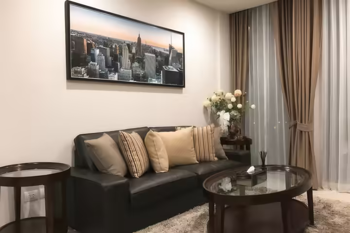 Noble Ploenchit Condo for Rent near BTS Phloen Chit, 1 Bedroom 55 sqm, 60,000 THB/month