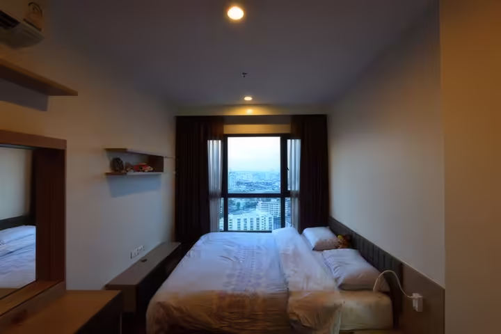 TEAL Sathorn-Taksin, 1 Bedroom Condo for Rent near BTS Wongwian Yai, 46 sqm, 19,000 baht/month
