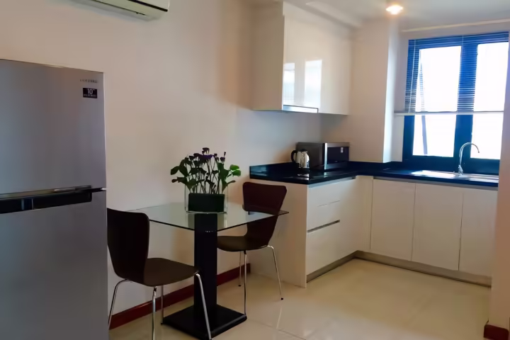 Le Cote Thonglor Soi 8
