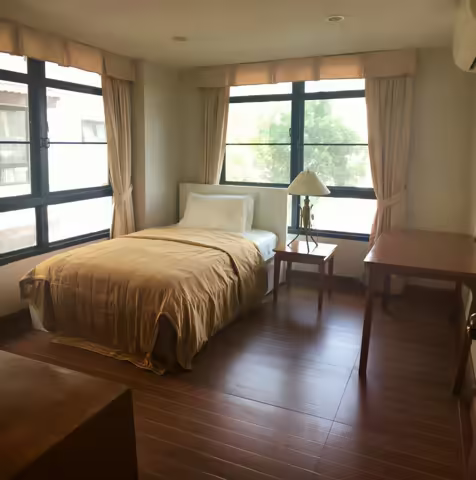 3-Bedroom Apartment for Sale or Rent at Baan Chan Condominium, Thonglor 20, Sukhumvit 55