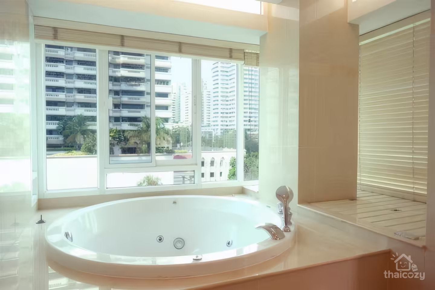 The Bangkok Sukhumvit 43, Condo for Rent near BTS Phrom Phong, 2 Bedroom 114 sqm, Price 60,000 THB/month photo 2