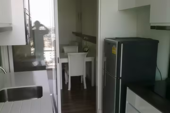 The Room Sukhumvit 62, Condo for Rent near BTS Punnawithi, 1 Bedroom 45 sqm, Price 20,000 Baht/Month