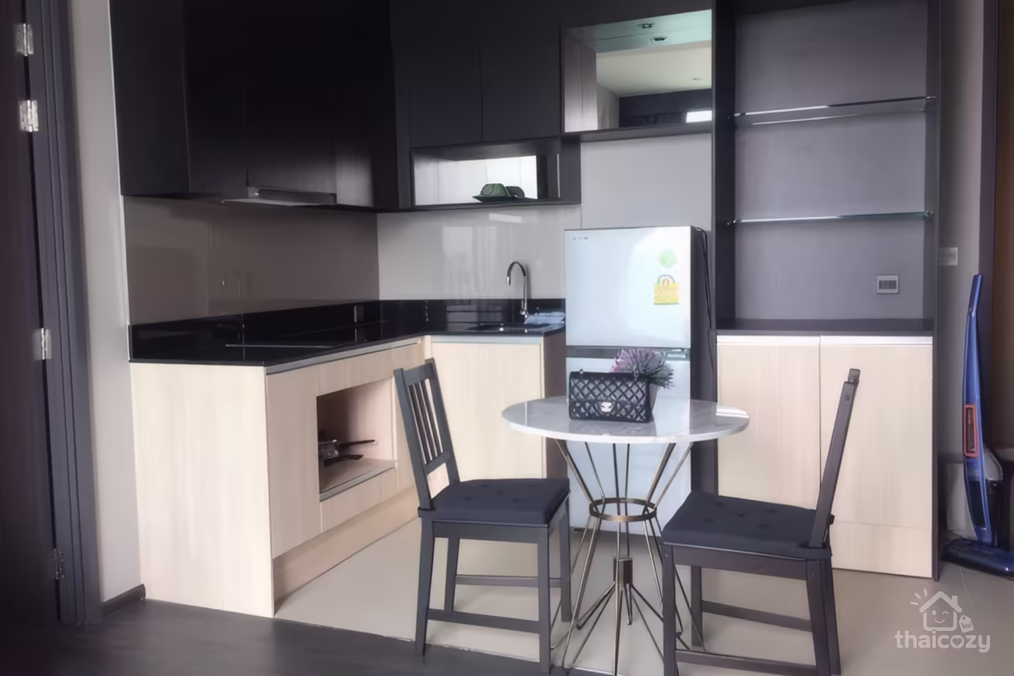 Edge Sukhumvit 23 - Condo for Rent near BTS Asoke, 1 Bedroom 43 sqm, 40,000 THB/month photo 2