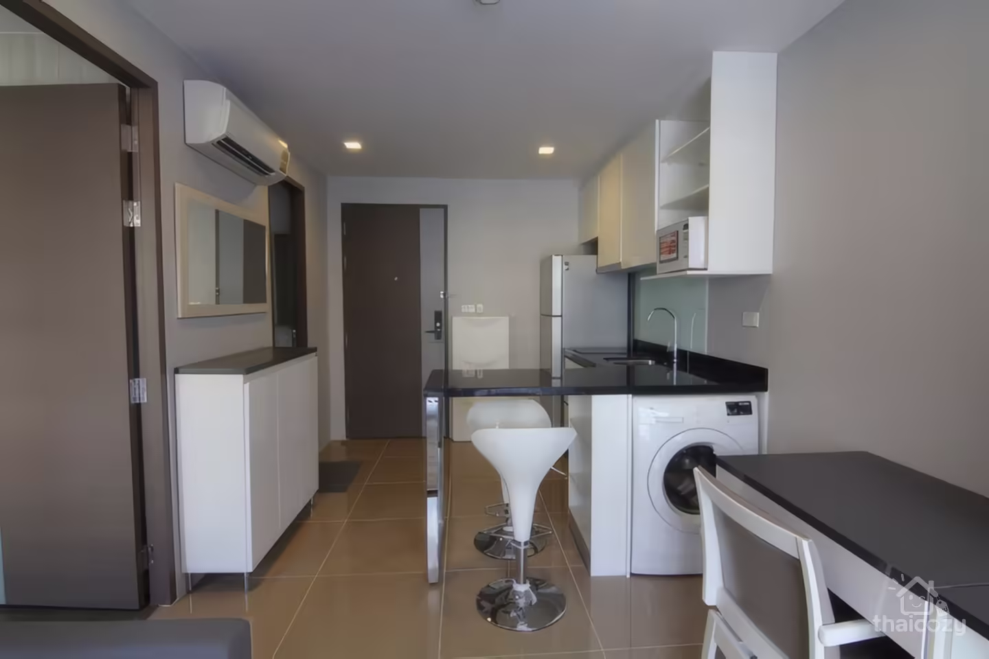 Mirage Sukhumvit 27, Condo for Rent near BTS Asoke, 1 Bedroom 35 sqm, Price 26,000 Baht/Month photo 1