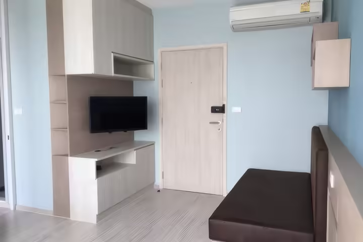 Ideo Mobi Sukhumvit Eastgate, Condo for Rent Near BTS Bangna, Studio 22 sqm, Price 14,000 Baht/Month