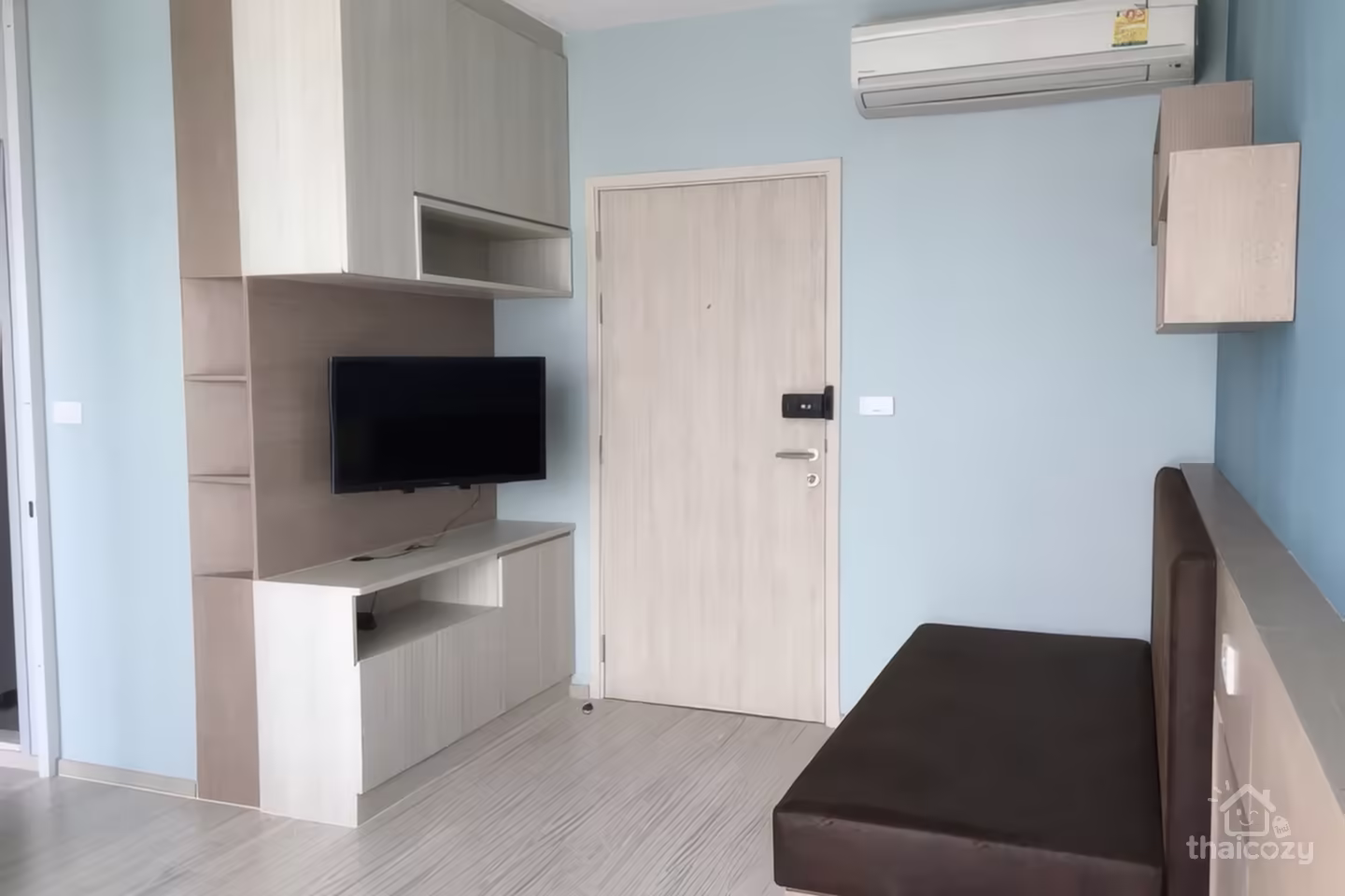 Ideo Mobi Sukhumvit Eastgate, Condo for Rent Near BTS Bangna, Studio 22 sqm, Price 14,000 Baht/Month photo 1