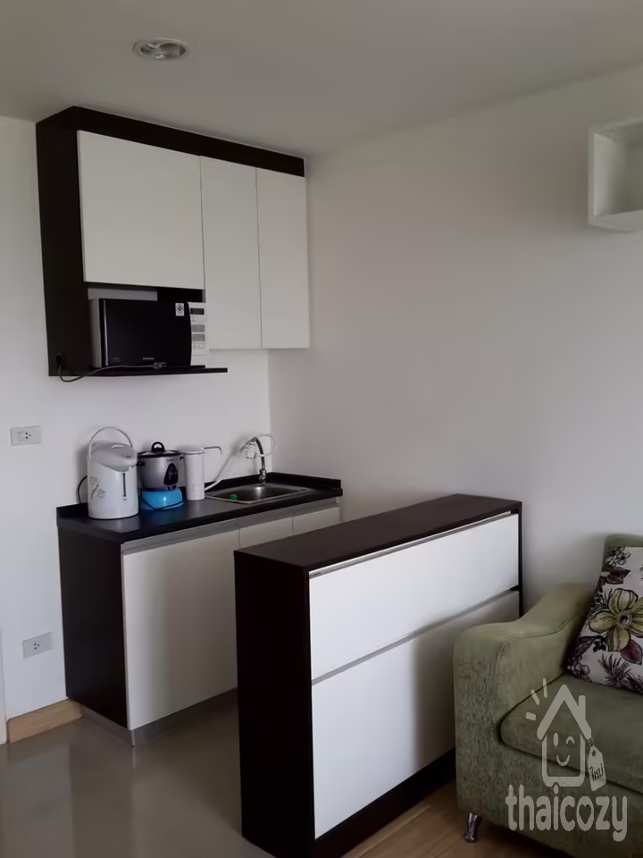 Condominium for rent a 30 sq.m. on the 8th floor, east facing balcony. Beautiful view photo 1