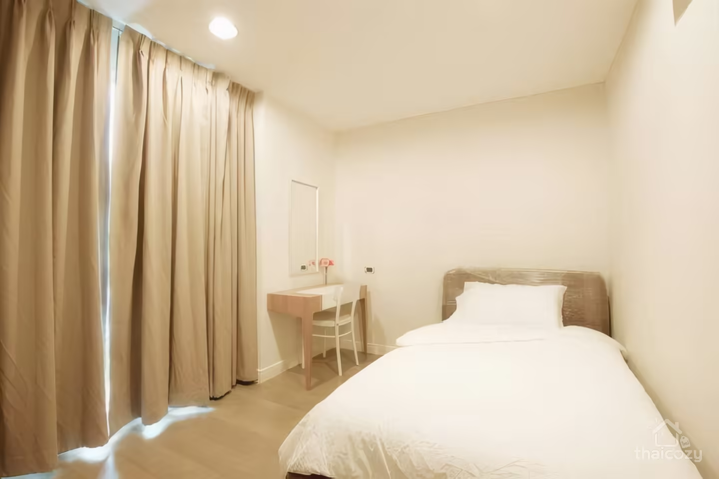 The Crest Sukhumvit 24, Condo for Rent near BTS Phrom Phong, 2 Bedroom 62 sqm, Price 70,000 Baht/Month photo 1