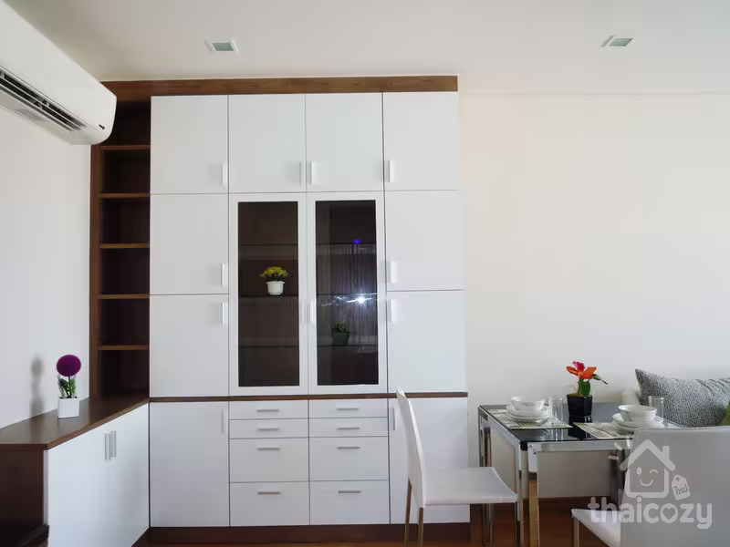 스튜디오룸, 모던 가구와 세련된 디자인 photo 2