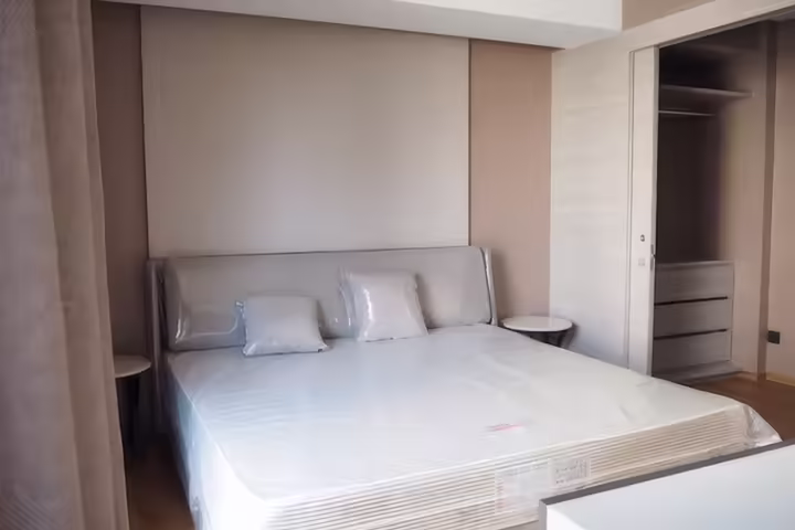 Klass Condo Langsuan, Condo for Rent near BTS Chit Lom, 1 Bedroom 49 sqm, Price 42,000 Baht/Month