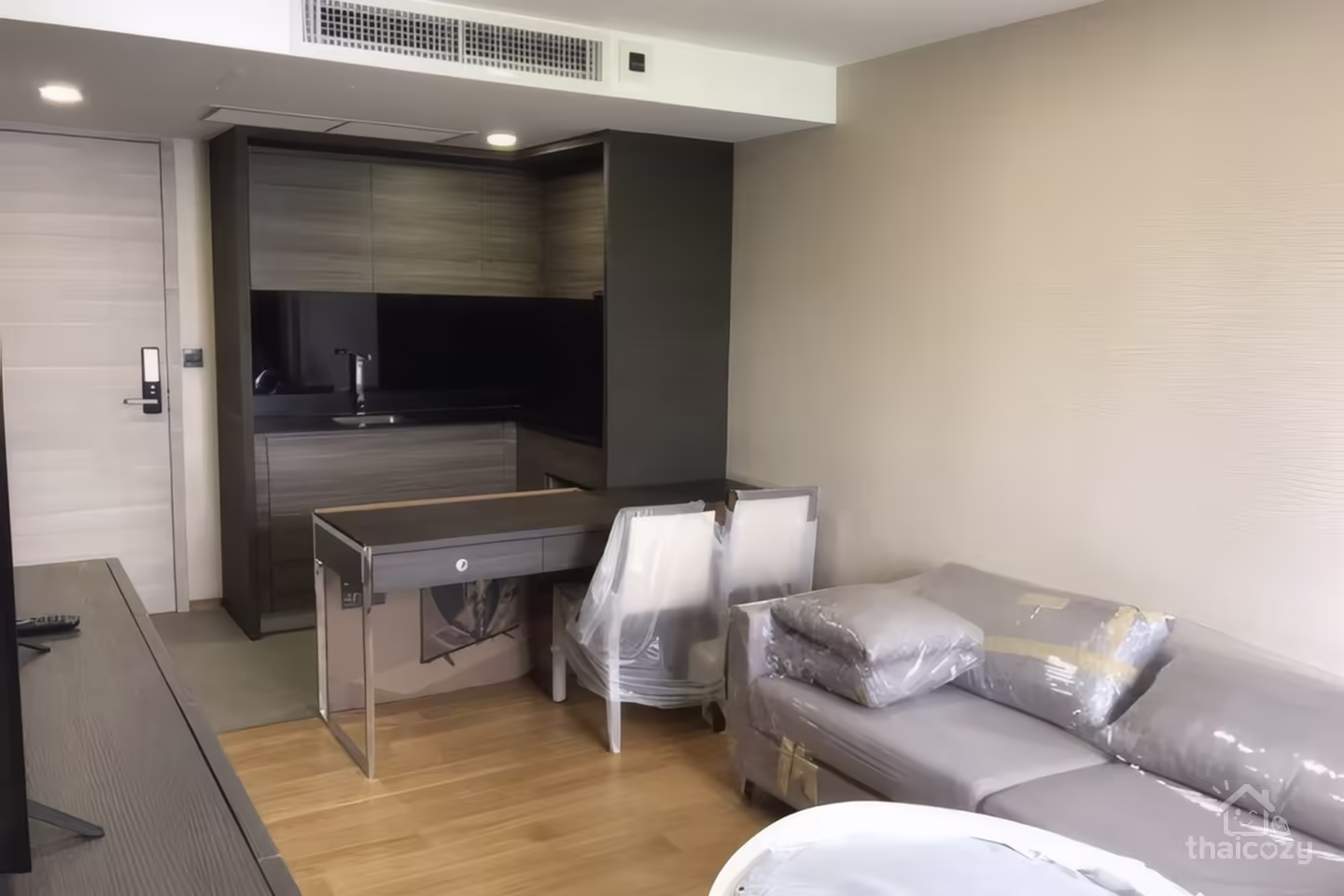 Klass Langsuan, 1 Bedroom Condo for Rent near BTS Chit Lom, 45 sqm, 45,000 Baht/Month photo 1