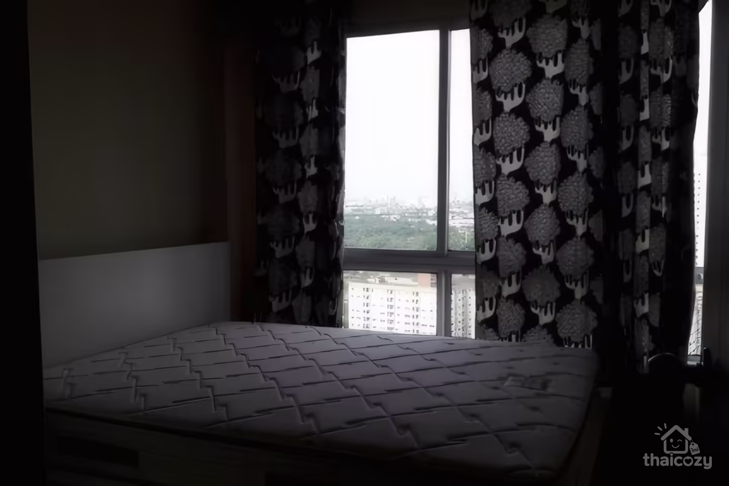 BASE SUKHUMVIT 77, Condo for Rent near BTS On Nut, 1 Bedroom 30 sqm, Price 14,000 Baht/Month photo 2