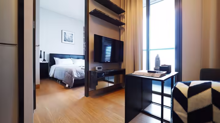 The Lumpini 24 Condo for Rent – 25,000 Baht Near BTS Phrom Phong & Emporium/Emquartier