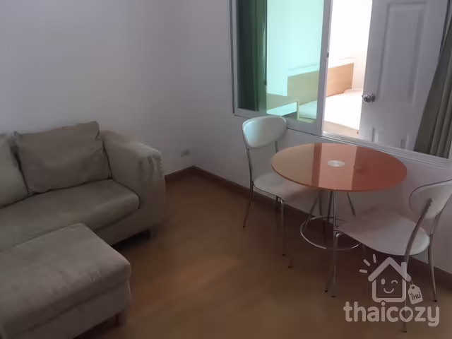 Room for Rent at Life Ratchada Huaykwang, MRT Huaykwang / 15,000 baht photo 1
