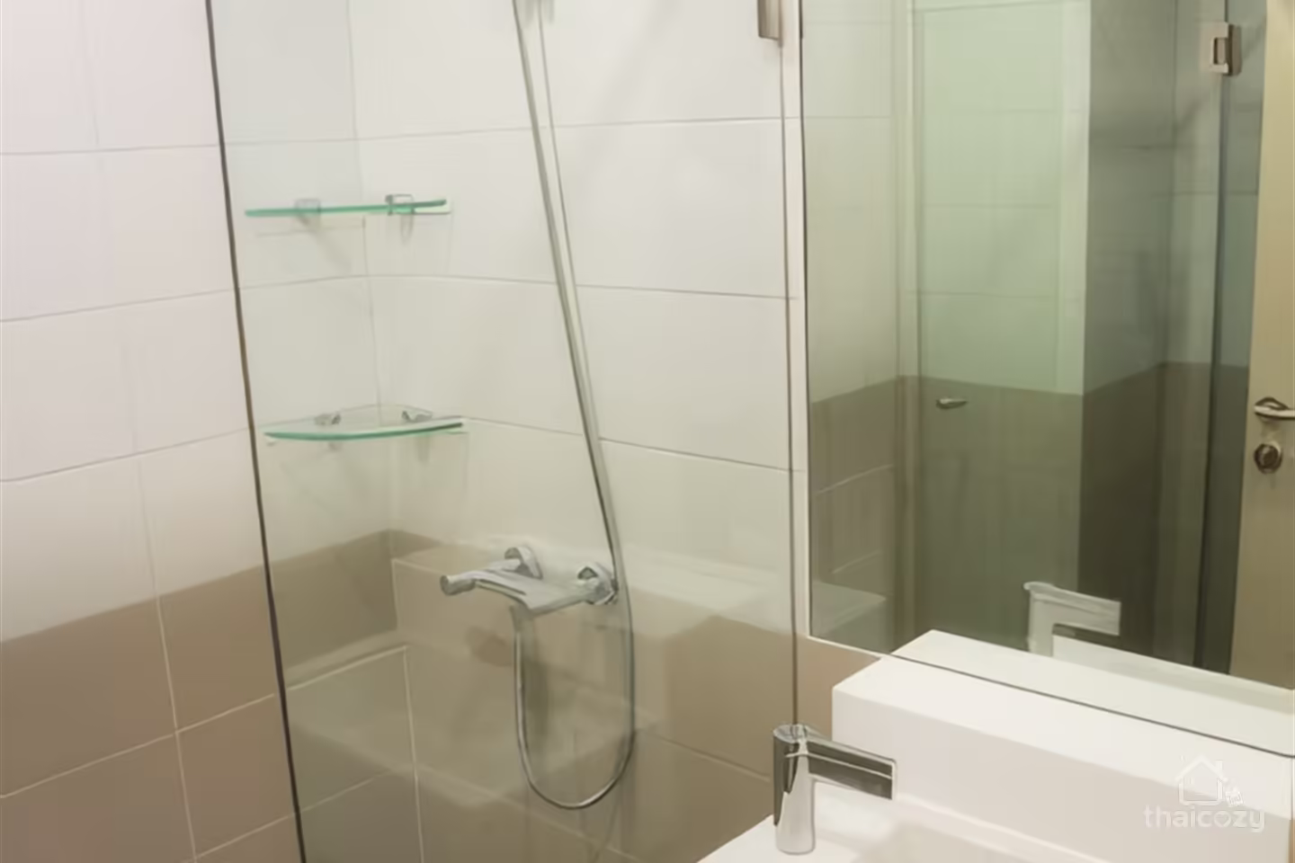Ideo Q Chula-Samyan, Studio 22 sqm for Rent Near MRT Sam Yan, 18,000 baht/month photo 2