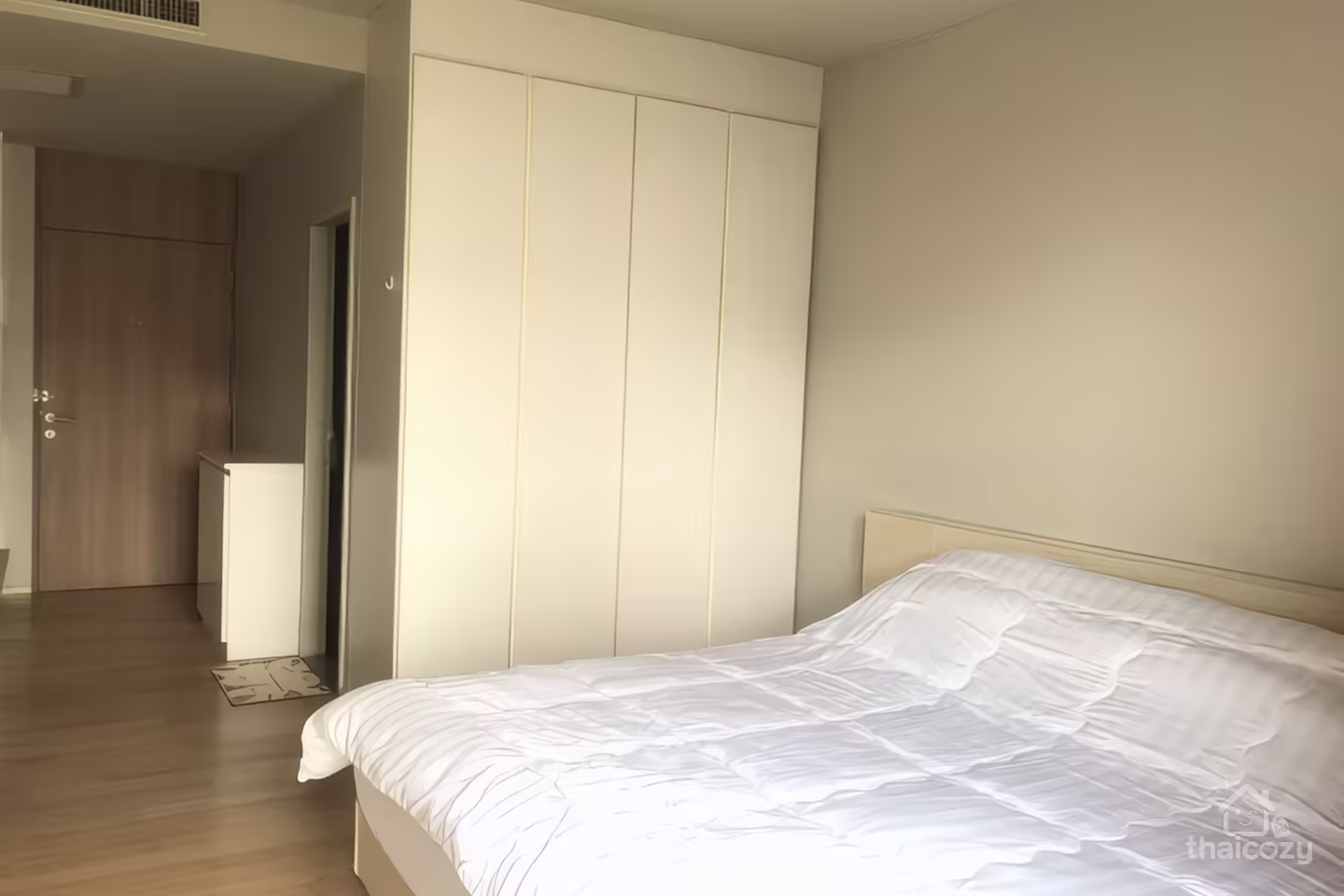 Noble Refine Condo for Rent near BTS Phrom Phong, Studio 33 sqm, 33,000 THB/month photo 1