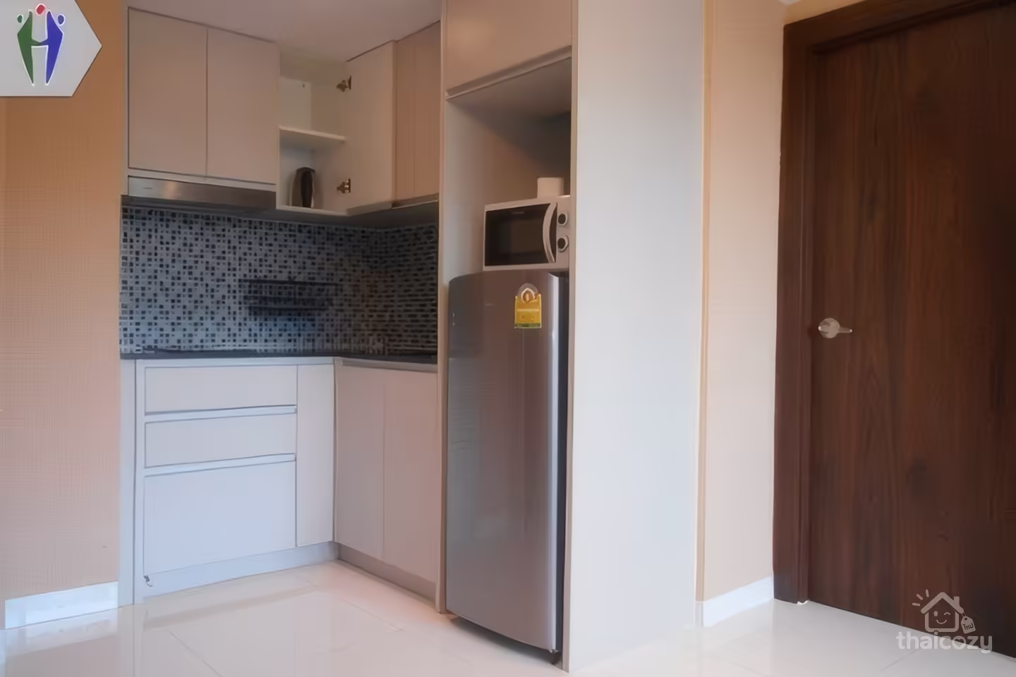 Condo for Rent North Pattaya Wongamat 2 Bedrooms photo 2