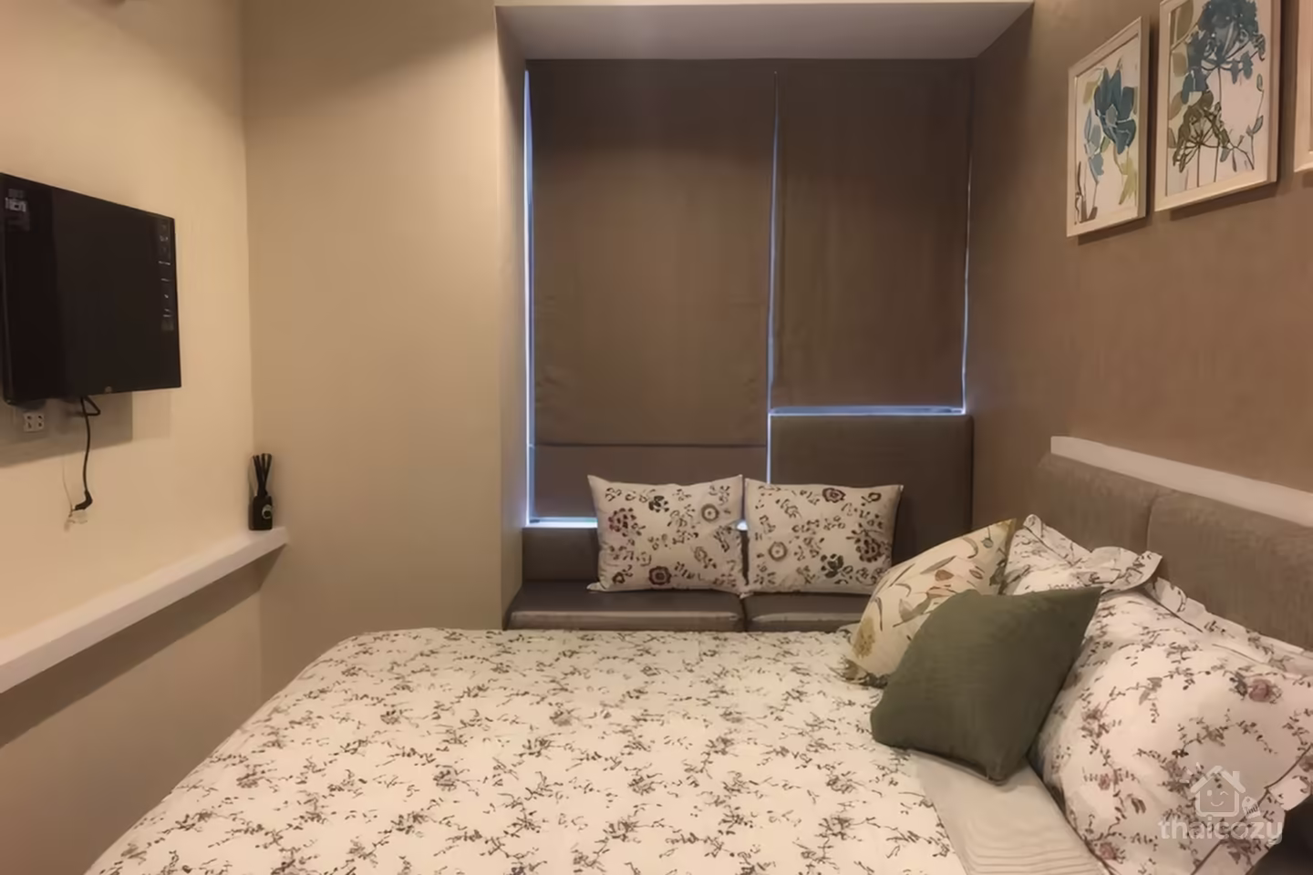 Rhythm Sukhumvit 42, Condo for Rent near BTS Ekkamai, 1 Bedroom 35 sqm, Price 30,000 Baht/Month photo 2