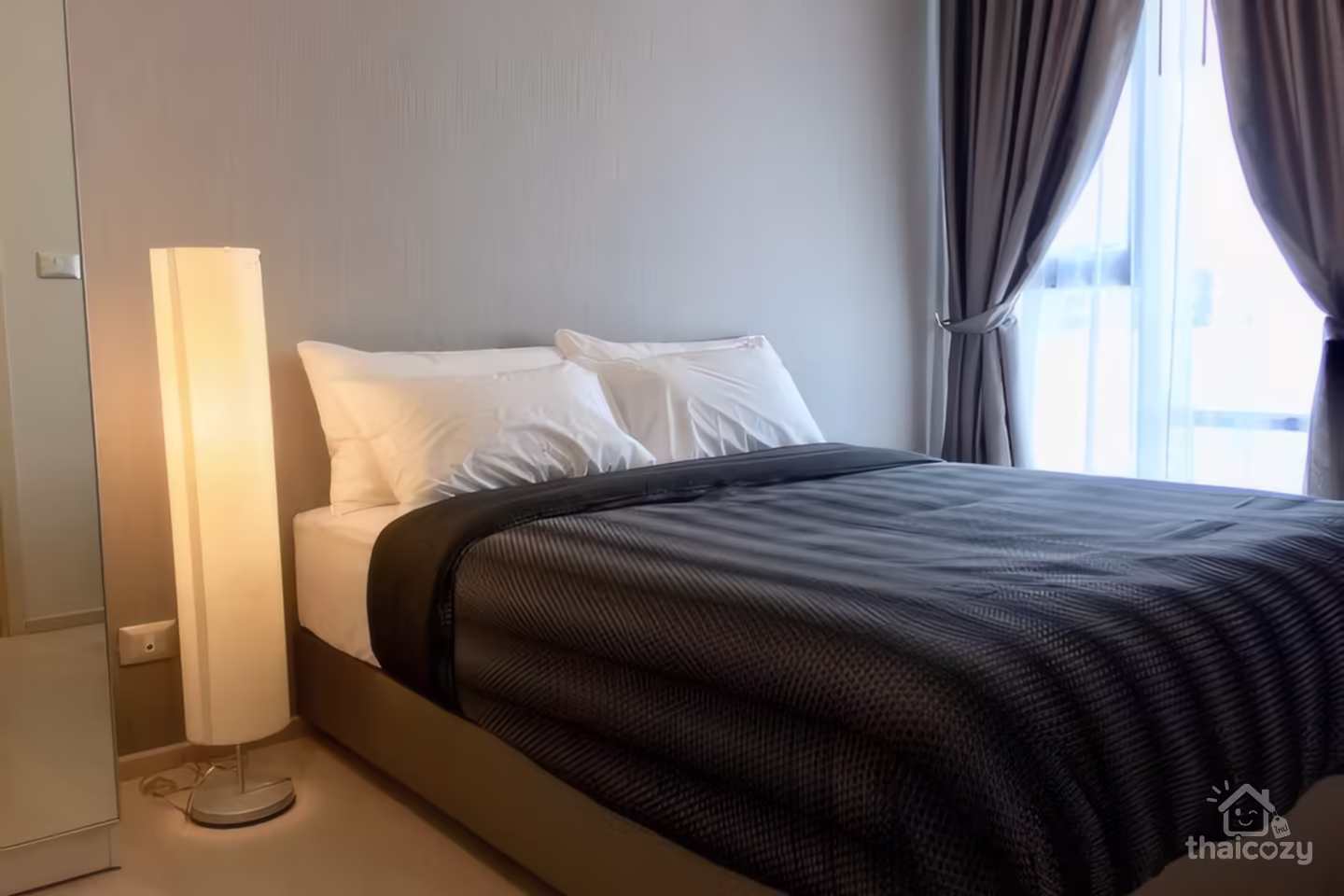 Rhythm Sukhumvit 42, Condo for Rent near BTS Ekkamai, 1 Bedroom 34 sqm, Price 35,000 Baht/Month photo 2