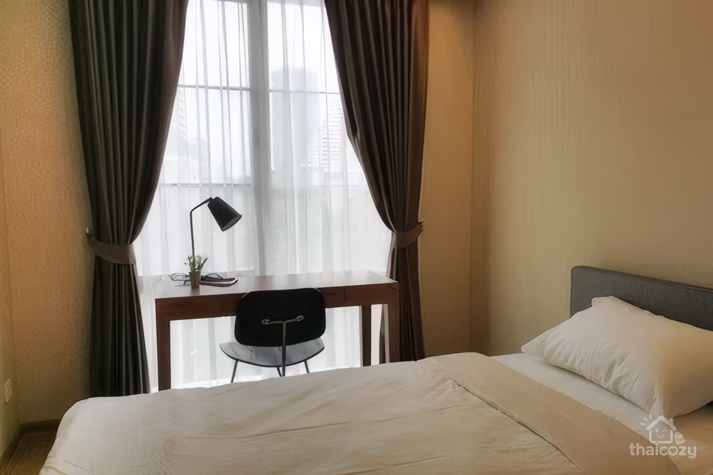 Maestro Sukhumvit 39 - 2 Bedroom Condo for Rent Near BTS Phrom Phong, 65 sqm, 55,000 THB/month photo 2