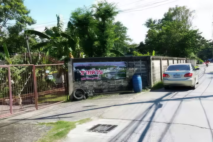 Prime Development Land in Rangsit with 30-Floor Building Potential