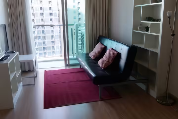 Sky Walk Condominium – 1 Bedroom for Rent, 50 sqm, Near BTS Phra Khanong, 30,000 THB/Month
