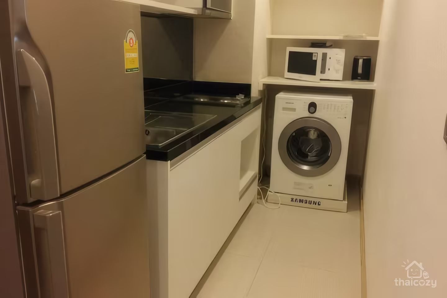 Sky Walk Condominium – 1 Bedroom for Rent, 50 sqm, Near BTS Phra Khanong, 30,000 THB/Month photo 2