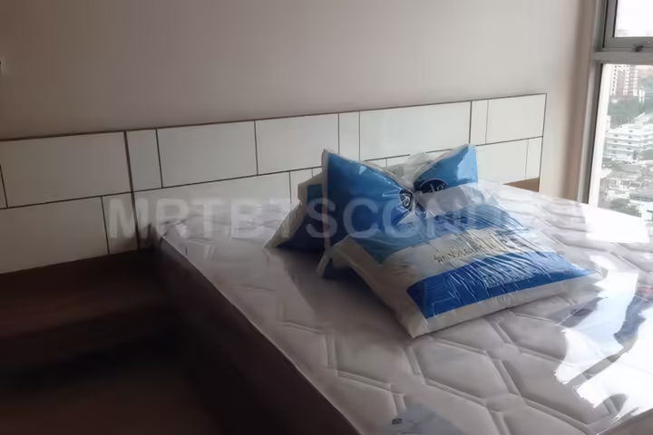 Sky Walk 2 Bedroom Apartment for Rent 45,000 THB/Month, 60 sqm, Near BTS Phra Khanong