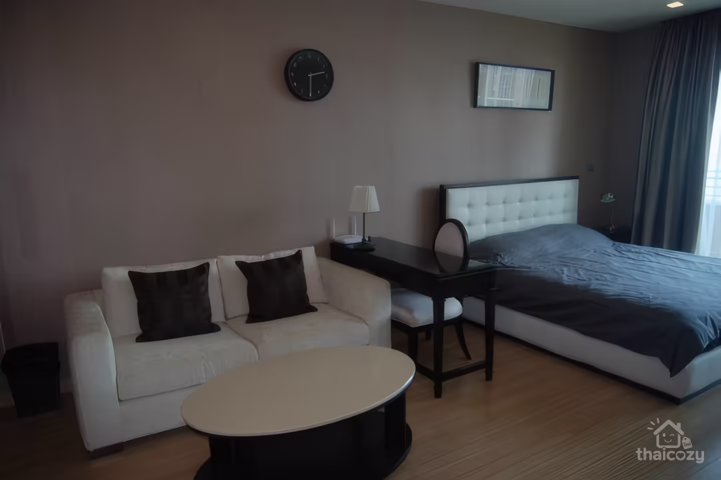 Sky Walk Studio for Rent 30,000 THB/Month 40 sqm Near BTS Phra Khanong photo 2
