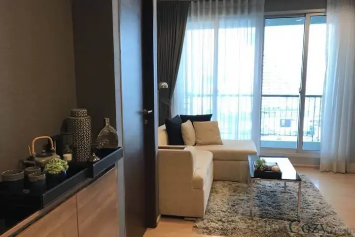 Rhythm Sathorn