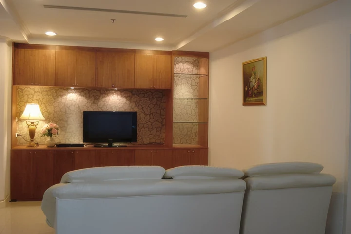 คอนโด 3 ห้องนอน ให้เช่า สุขุมวิท