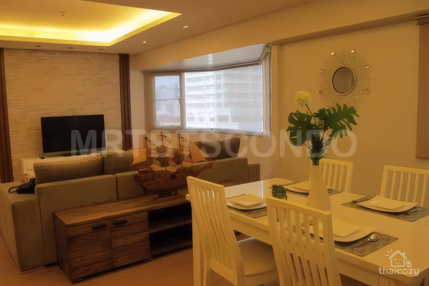 Baan Suanpetch 2-Bedroom Apartment for Rent 68,000 THB/Month, 129 sqm, Near BTS Phrom Phong photo 2