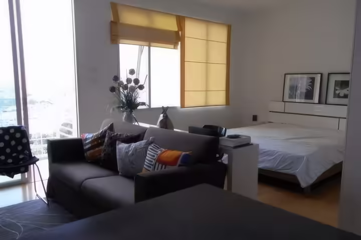 Studio Apartment for Rent at Villa Sathorn - 15,000 THB/Month, 37 sqm, Near BTS Krung Thon Buri