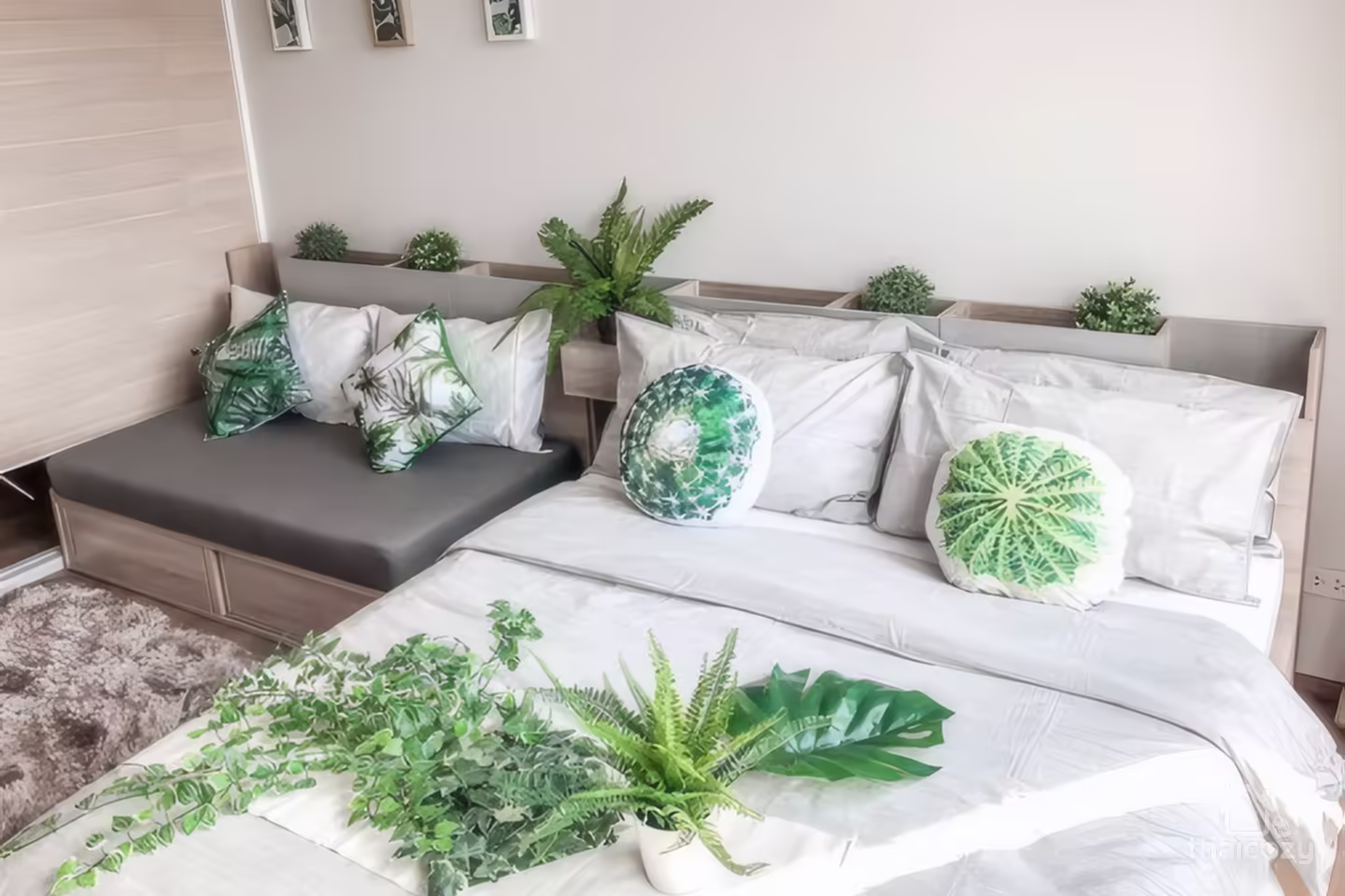 Condo for Rent at Park 24, near BTS Phrom Phong, 1 Bedroom, 25,000 THB per Month photo 1