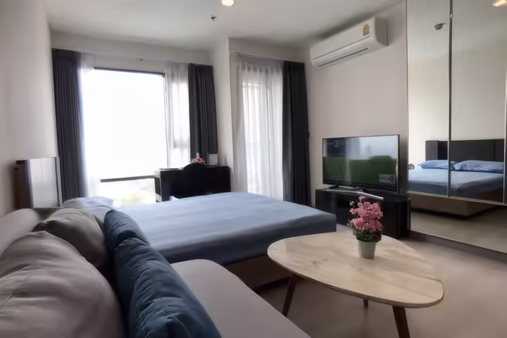 Condo for Rent Rhythm Sukhumvit 36-38 near BTS Thong Lo Studio 18,500 THB/Month