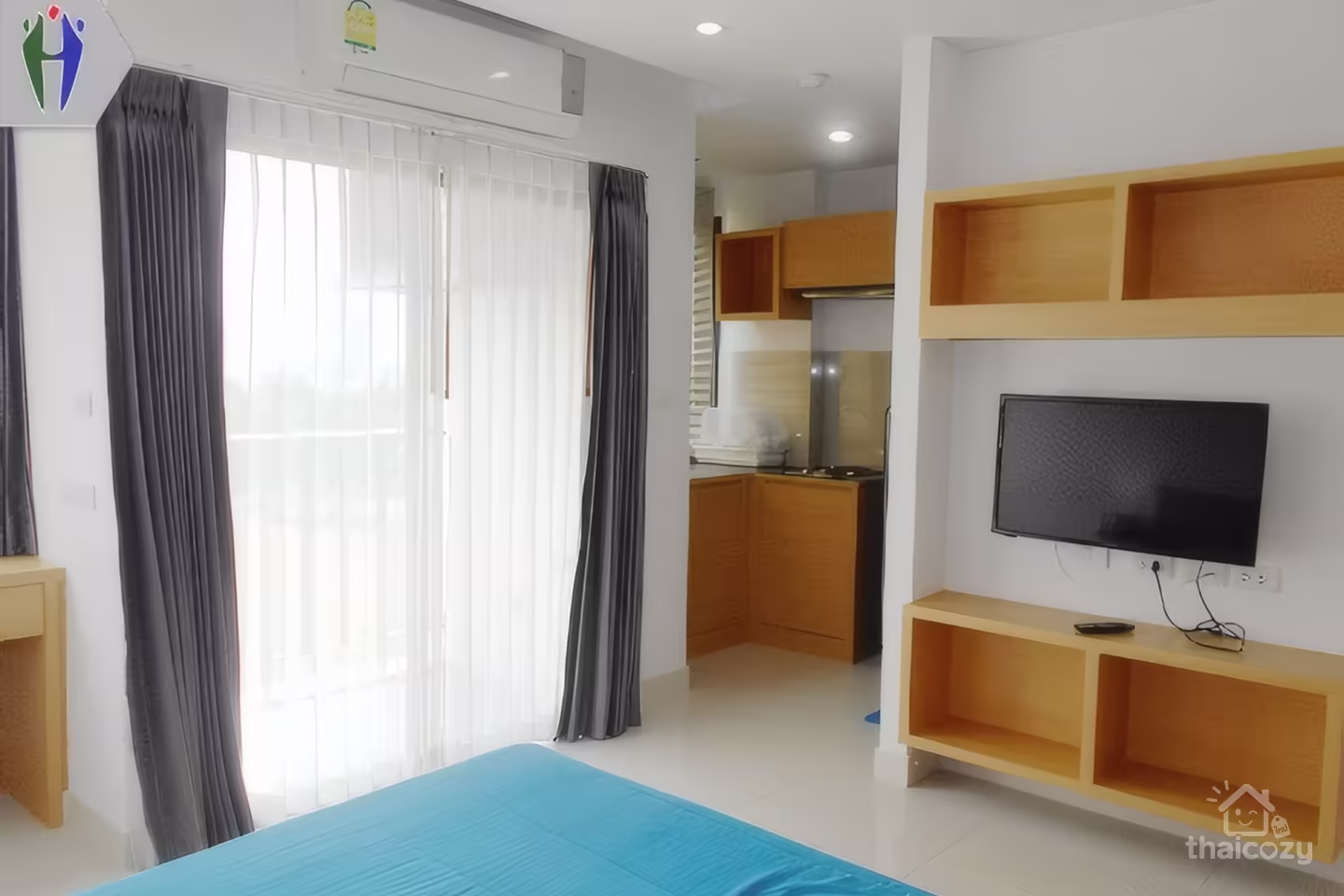 Studio Apartment for Rent 10,900 Baht in Central Pattaya photo 2