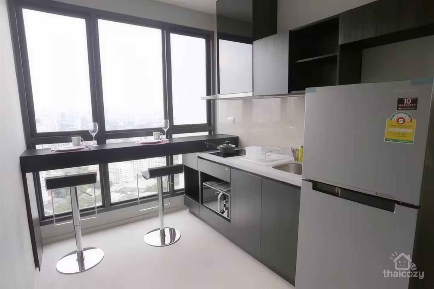 Condo for Rent Rhythm Sukhumvit 44/1 close to BTS Phra Khanong 1 bedroom price 26000 THB per Month photo 1