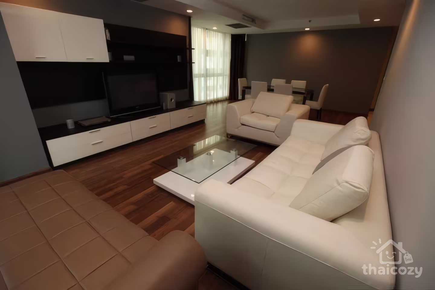 2-Bedroom Condo for Rent at The Rajdamri – Near Siam & CentralWorld photo 1