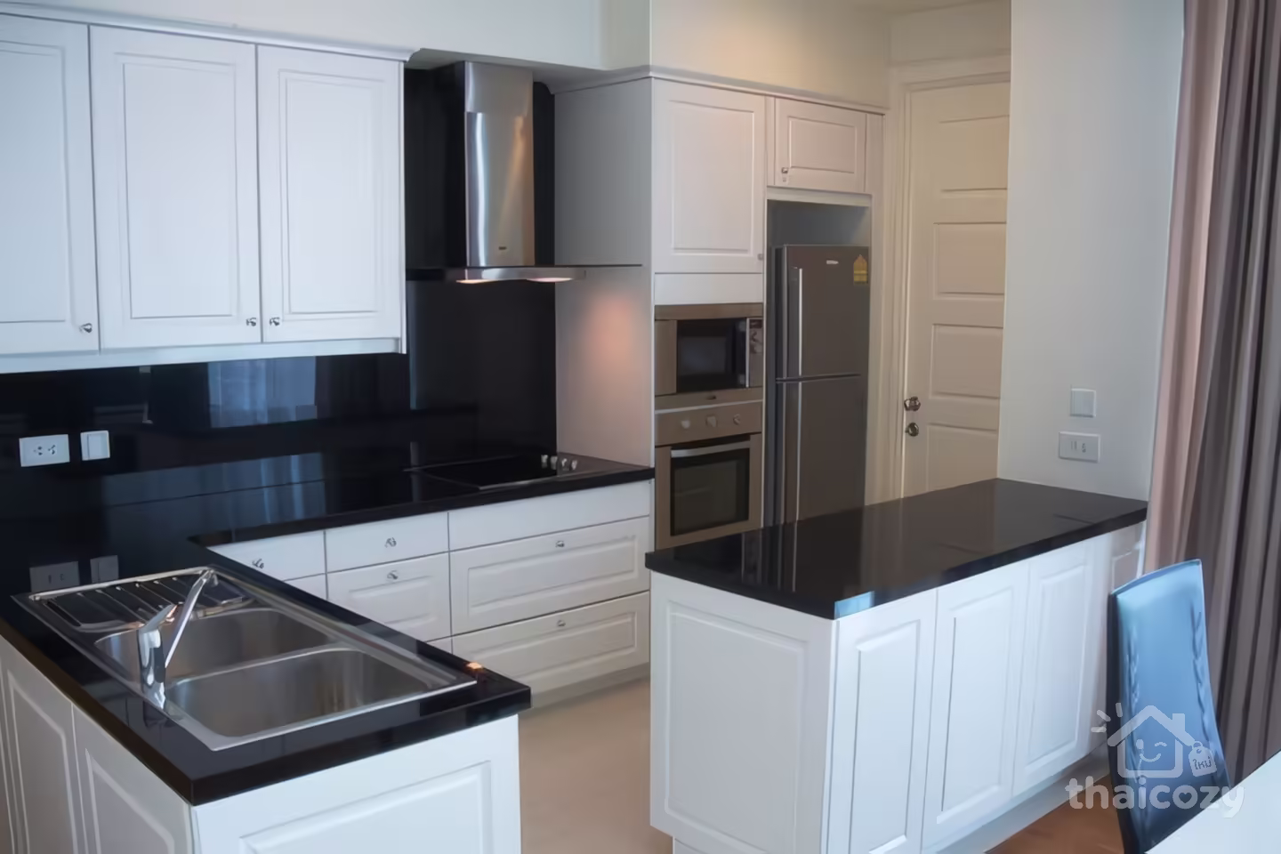 2 Bedrooms for Rent in Sukhumvit, Bangkok photo 2