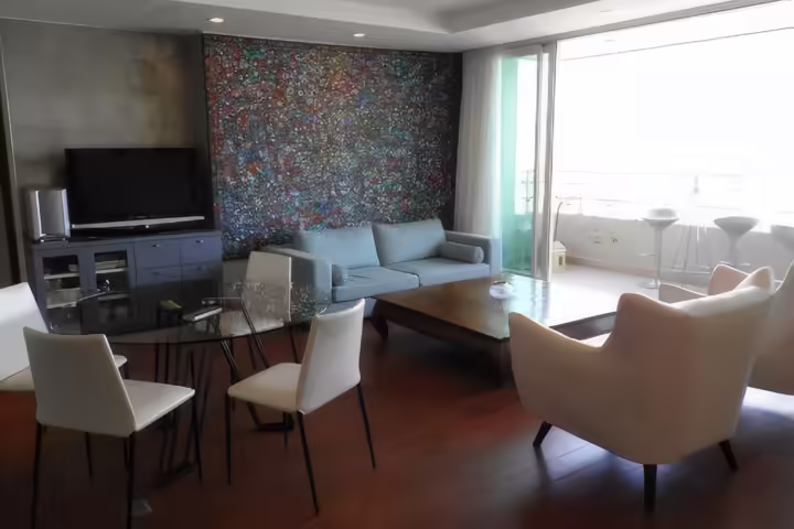 For rent 3 bedrooms condo in Bangkok