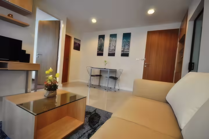 1 Bedroom Apartment for Rent in Sukhumvit 42