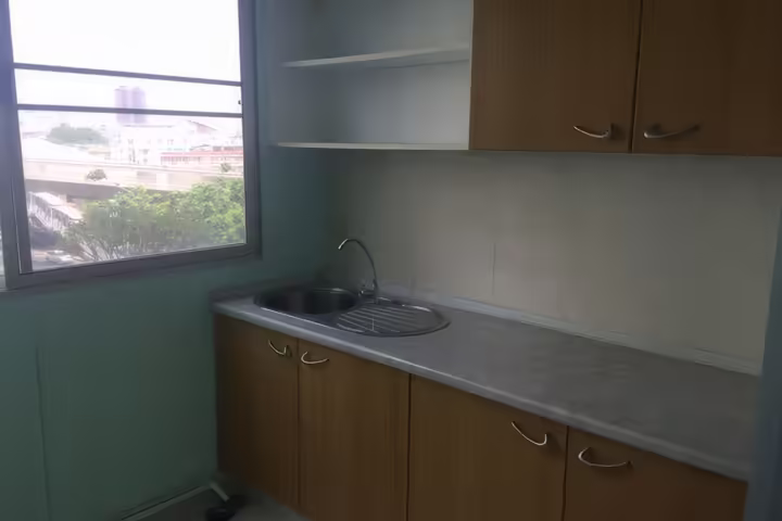 City Home Sukhumvit Studio for Rent 10,000 THB, Near BTS Udom Suk, Fully Furnished