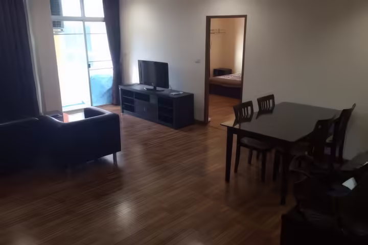 PG Rama 9 Condo for Sale near MRT Phra Ram 9, Price 5,700,000 THB
