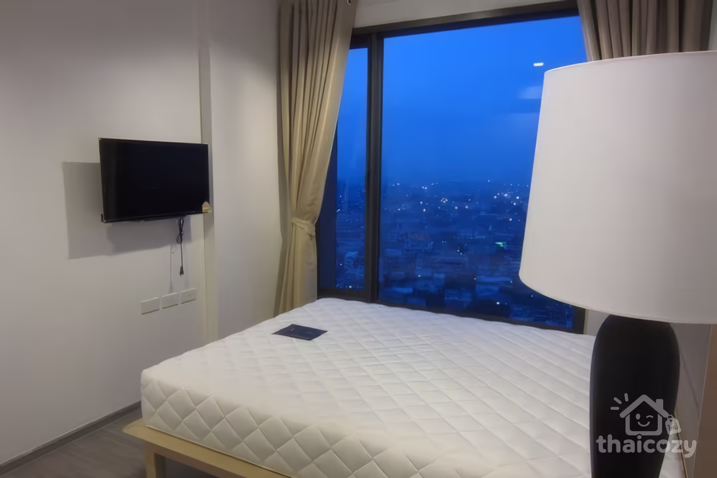 Nye by Sansiri – 2-Bedroom Condo for Rent near BTS Wongwian Yai, 35,000 THB/month photo 2