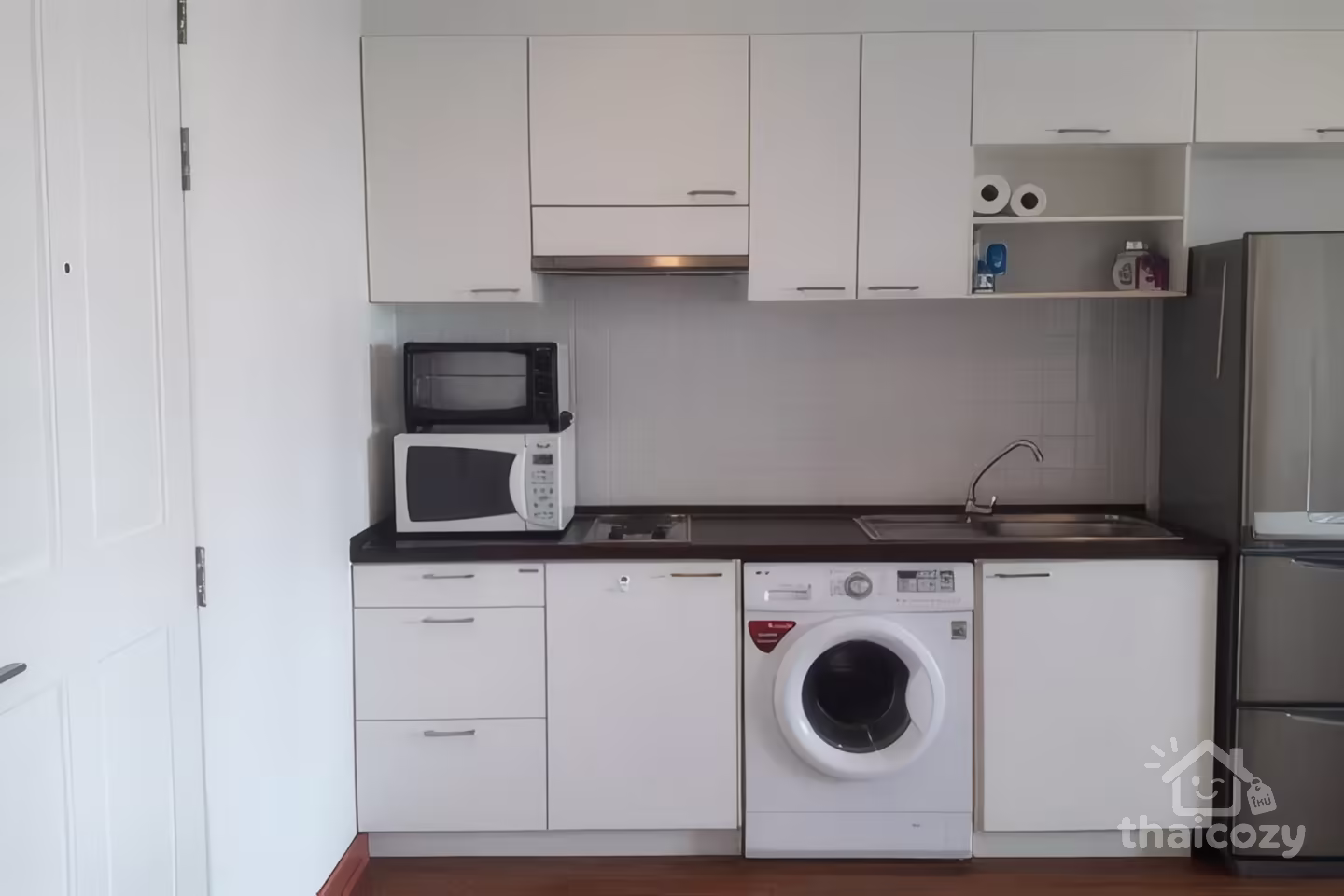 49 Plus II - Condo for Rent near BTS Thong Lo, 30,000 Baht/Month photo 1