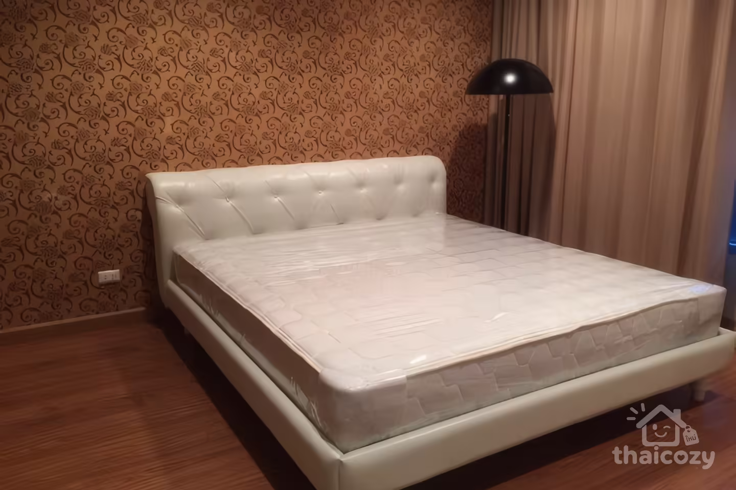 Baan Klang Krung Siam-Pathumwan, Condo for Rent near BTS Ratchathewi, Price 30,000 THB/Month photo 1