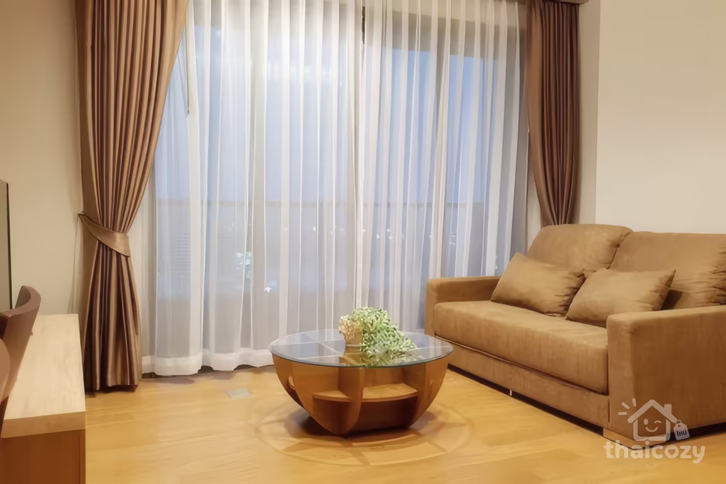 Lumpini Sukhumvit 24, Condo for Rent near BTS Phrom Phong, Price 59,000 Baht per Month photo 1