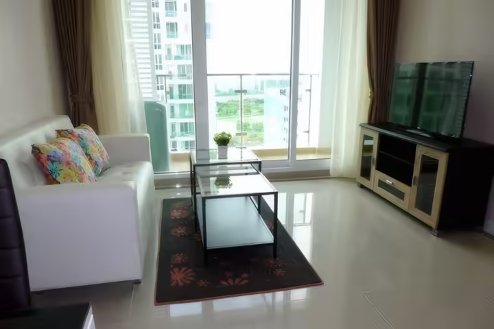 TC Green Rama 9 - 1 Bedroom Condo for Rent Near MRT Phra Ram 9, 18,000 THB/Month