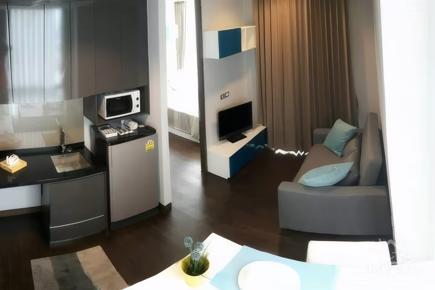 Lumpini Sukhumvit 24 Condo for Rent Near BTS Phrom Phong, 30,000 THB/Month photo 1