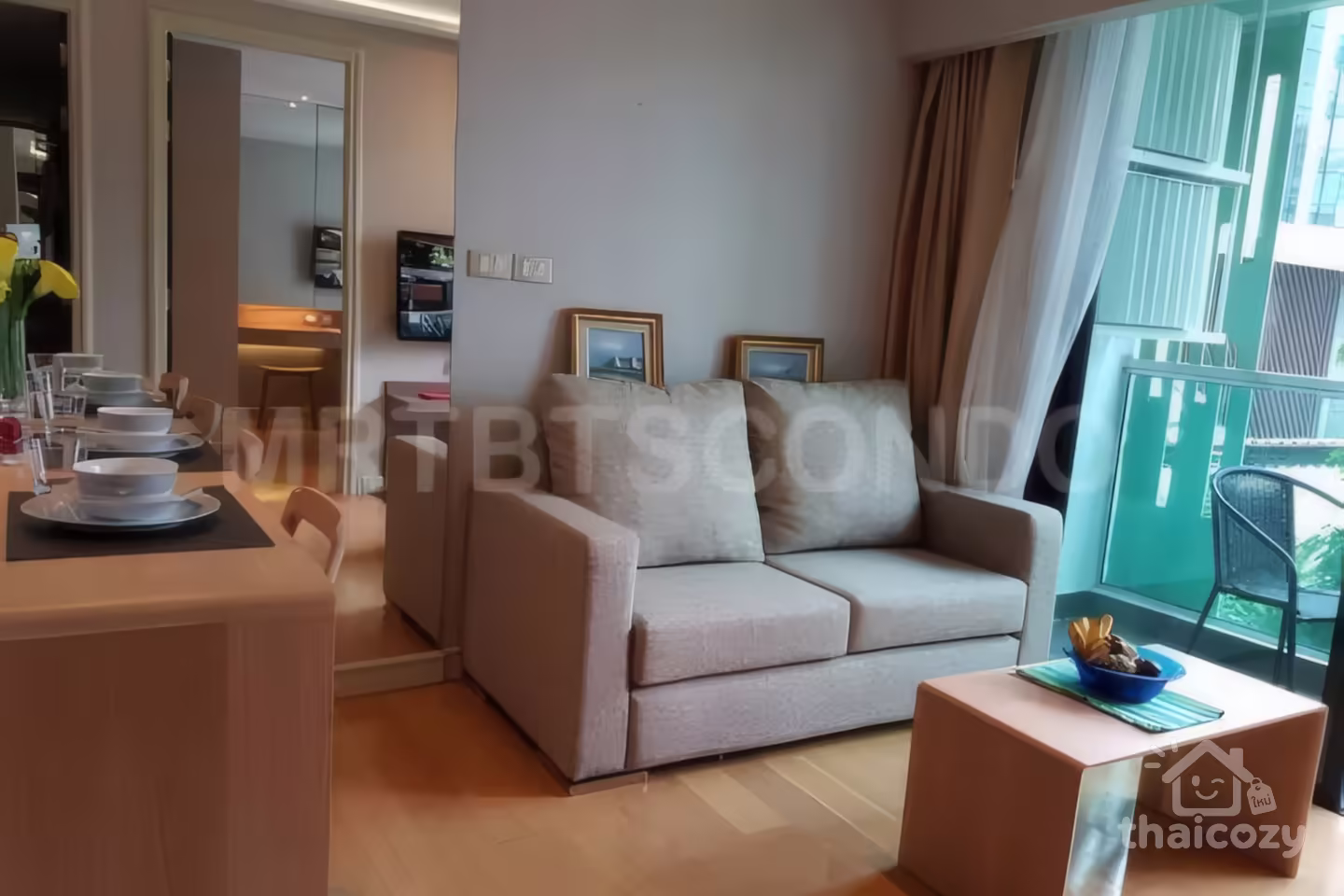 Appartement Deluxe Propre Sukhumvit 34 à Louer, Près de BTS Thong Lo, 27 000 Baht/Mois photo 1